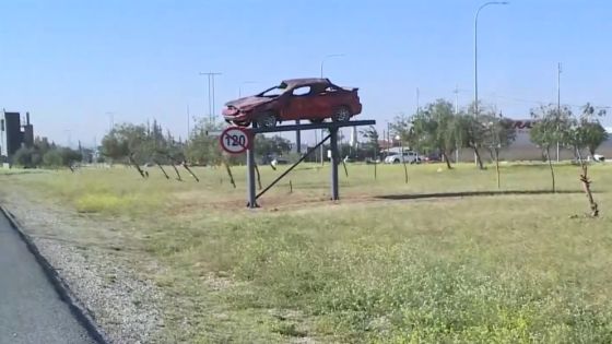 مبادرة لعرض مركبات حوادث في الطرق لإحداث صدمة بصرية وتعديل سلوك السائقين