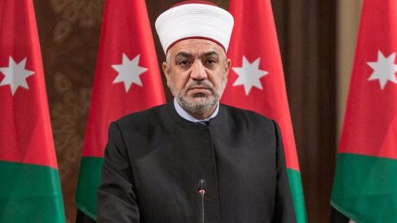 وزير الأوقاف يوجه بفتح المساجد للإيواء خلال المنخفض الجوي