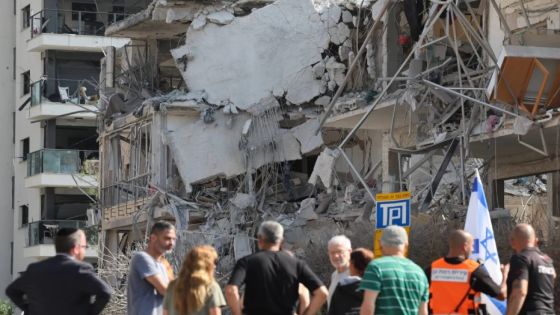قتلى وجرحى ودمار كبير بعد هجوم صاروخي إيراني على إسرائيل