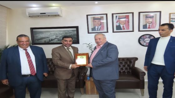 اوقاف مادبا تكرم رئيس لجنة بلدية مادبا الكبرى المهندس هيثم جوينات لجهود في إحياء أجواء رمضان في المدينة