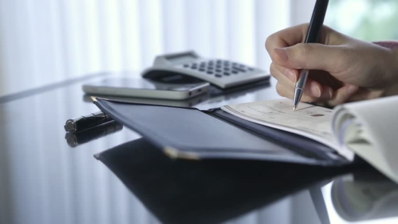 جمعية البنوك تقترح حلولاً لتجنب آثار رفع الحماية الجزائية عن الشيكات
