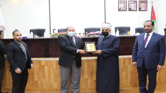 جامعة العلوم الإسلامية العالمية تستعرض دور الهاشميين في تطور التعليم الشرعي