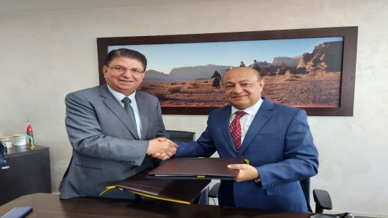 اتفاقية بين شركة مناجم الفوسفات الأردنية وشركة وهاج للإستثمار لاستخدام تقنية الطاقة المركزة في منجم الشيدية