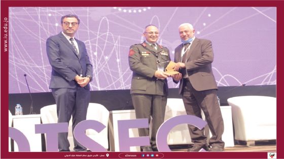 جامعة الإسراء تشارك في مؤتمر ومعرض الذكاء الاصطناعي لتكنولوجيا الدفاع والأمن السيبراني