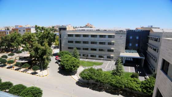 هيئة اعتماد مؤسسات التعليم العالي تمنح شهادة الجودة لكلية الإعلام في جامعة البترا