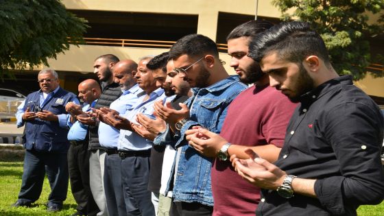 جامعة البترا تقوم بأداء صلاة الغائب على أرواح شهداء فلسطين