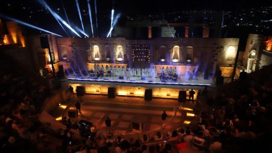 كورال “هارموني” المصرية يضيء المسرح الشمالي في مهرجان جرش