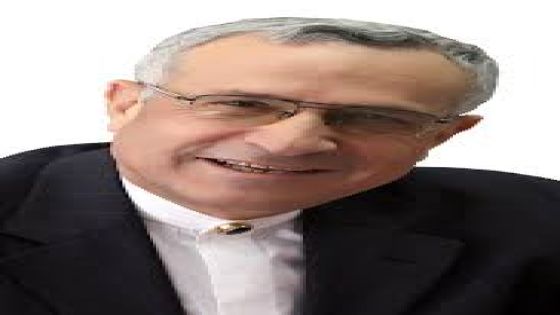 الأستاذ الدكتور كامل محمد صالح العجلوني