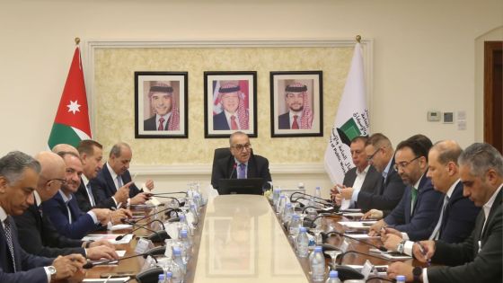 اجتماع حكومي موسع لبحث خطة تطوير شاملة لمنطقة البحر الميت