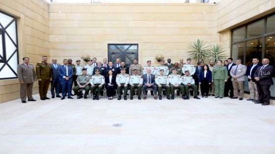 القوات المسلحة تنظم طاولة مستديرة إقليمية لإدماج القانون الدولي الإنساني في صنع القرار العسكري