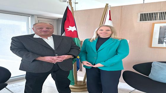 ستيلا كلوث سفيرة مملكة هولندا تلتقي مدير مهرجان جرش ايمن سماوي