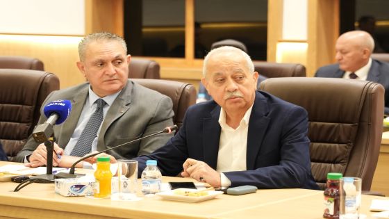 صناعة عمان تبحث معيقات القطاع الصناعي  ذات العلاقة بعمل وزارة “البيئة