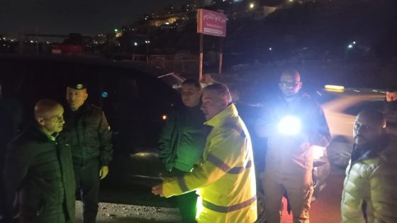 محافظ الزرقاء يتفقد جاهزية لواء الرصيفة للتعامل مع الأحوال الجوية والنقاط الحرجة على مجرى السيل