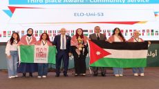 جامعة البترا تحصد المركز الثالث وجائزة أفضل فكرة في خدمة المجتمع بأولمبياد اللغة الإنجليزية العالمي للجامعات 2025