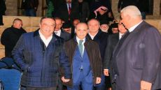 المصري يضيء شجرة المحبة في مدينة الفحيص