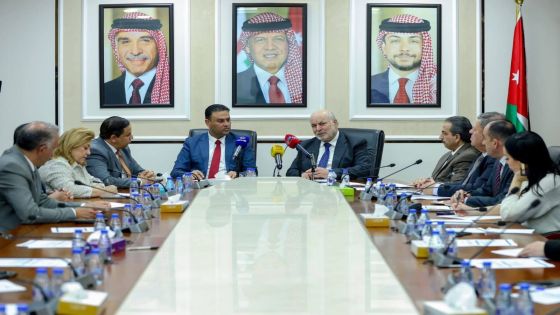 كتلة عزم النيابية تبحث مع رئيس المجلس الاقتصادي والاجتماعي عددا من القضايا ذات الأولوية الوطنية