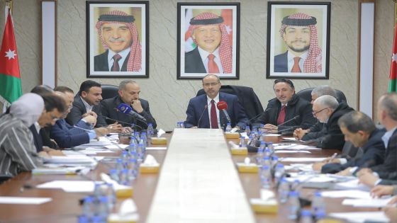 كتلة “اتحاد الأحزاب الوسطية والوطني الإسلامي” تناقش مع الاقتصادي والاجتماعي ملفات الرواتب والضمان الاجتماعي