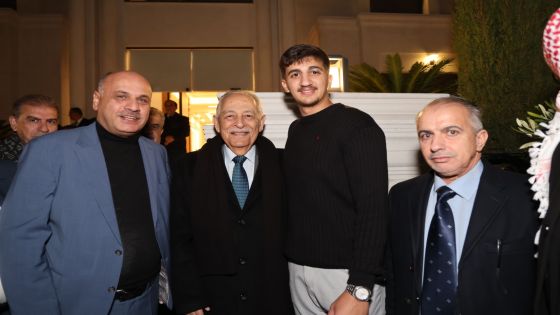 آل السخن – ديرابان يكرّمون رئيس الديوان الملكي