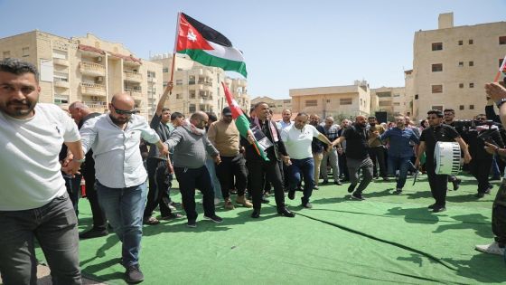 موكب وطني لكهرباء إربد احتفاءً بيوم العلم الأردني