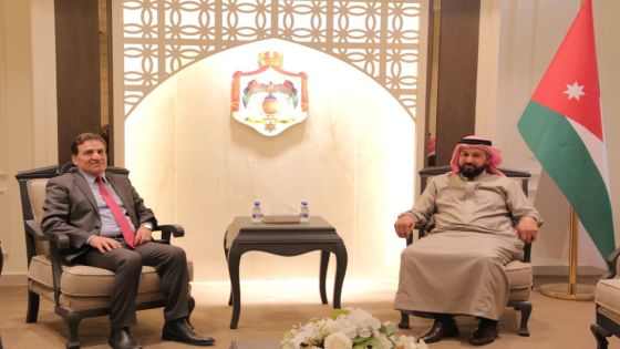 القرالة يلتقي الملحق الثقافي العراقي