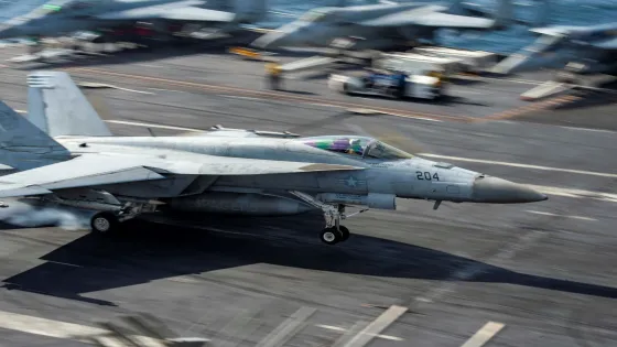 وول ستريت جورنال: ترمب يبحث ضربة محدودة لإيران للضغط نحو صفقة نووية