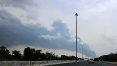 هجوم إيراني يستهدف منشآت في الكويت والبحرين والإمارات