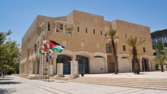 اغلاق 8 منشآت غير ملتزمة بالاشتراطات الصحية في عمان
