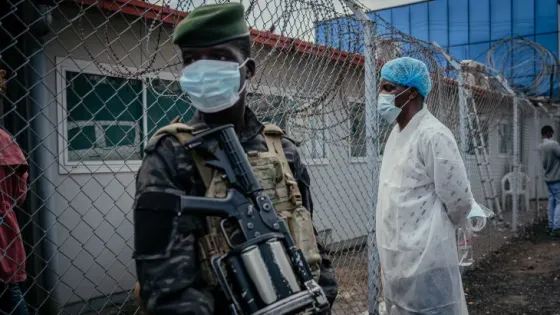 الصحة العالمية تُحذر من تفشي سلالة “إيبولا” بلا لقاح