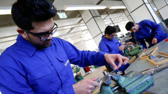 استحداث 3 تخصصات جديدة في التعليم المهني العام المقبل