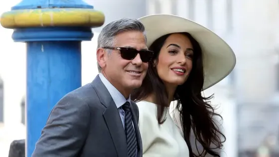 كلوني يثير جدلاً في مصر.. هل كتبت زوجته دستور الإخوان