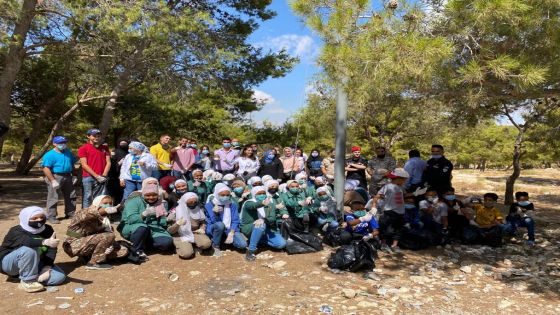 جائزة الحسن للشباب تنفذ حملة لتنظيف غابة سيل حسبان