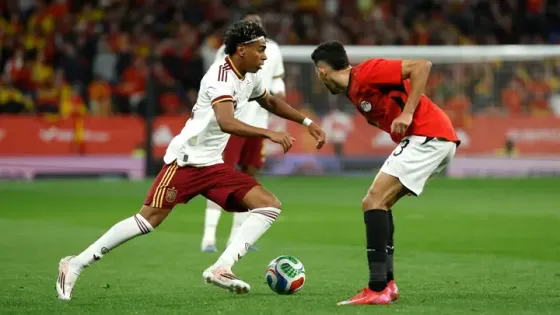 هتافات معادية للمسلمين في مباراة مصر وإسبانيا