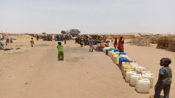 صهريج واحد لسقيا 700 ألف نازح.. العطش يفتك بالناس في دارفور