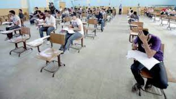 42768 من طلاب التوجيهي يتقدمون لإمتحانهم الثالث في مبحث اللغة الإنجليزية