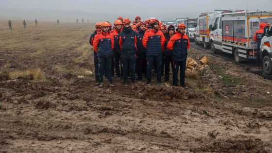 تركيا تعلن العثور على الصندوق الأسود لطائرة رئيس الأركان الليبي