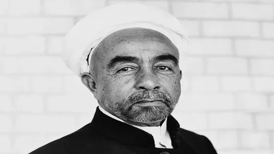 الديوان الملكي ينشر شعرا نظمه الملك المؤسس في مدح النبي