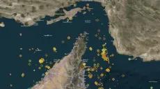 الحرس الثوري الإيراني: مضيق هرمز مغلق وأي عبور سيواجه بإجراءات صارمة