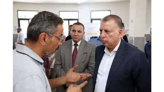 وزير الداخلية يوجه بتأهيل مبنى مديرية أحوال وجوازات الزرقاء