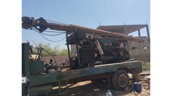 ضبط حفارة مخالفة في الشونة الجنوبية وحجزها