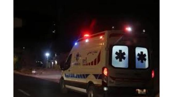 وفاة و5 إصابات في حادث تصادم بين مركبتين على طريق الشوبك