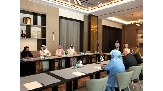 البكار يبحث توسيع فرص العمل للأردنيين في دول عربية واسلامية