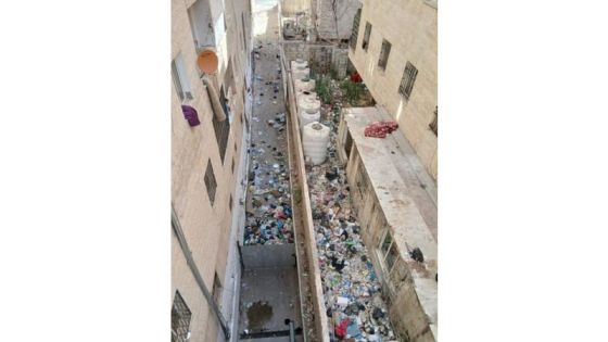 إربد.. قطع المياه عن بناية خالفت شروط النظافة وتحويل المخالفين للحاكم الإداري