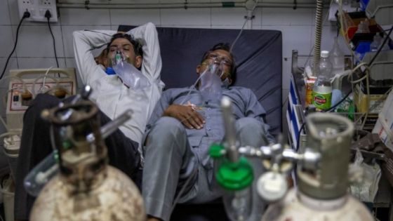“النفط مقابل الأكسجين” الهند تتلقى مساعدات طبية خليجية مع تفاقم أزمة كورونا