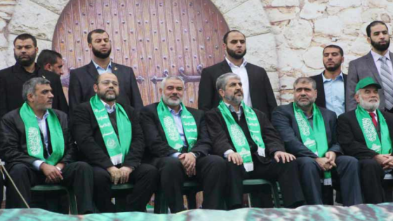 حماس في مرمى الانتقادات بسبب ازدواجية الخطاب