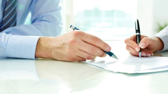 الصوراني : لكل مدرسة الحق في تنظيم عقود العمل الخاصة بها