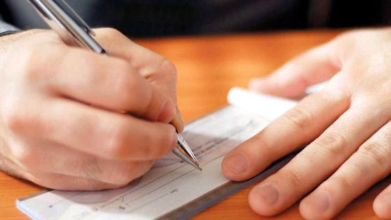 21.7 ألف شيك مرتجع الشهر الماضي بقيمة 119 مليون دينار
