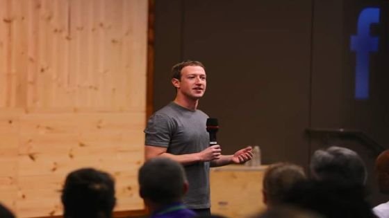 زوكربيرغ يكشف عن محاولات لتشويه سمعة “فيسبوك”