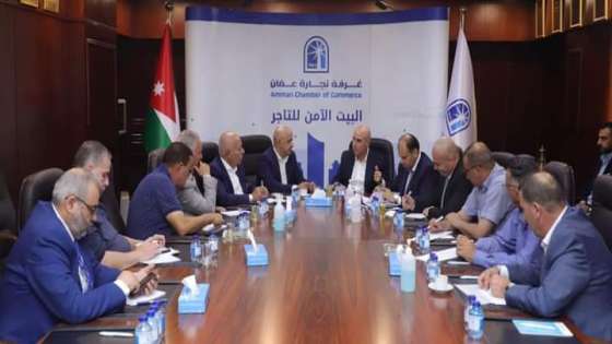 لخدمة المستثمرين وتسهيل أعمالهمالاتفاق على فتح مكتب لوزارة الاستثمار بمقر تجارة عمان