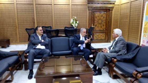بحث سبل تعزيز التعاون بين عمان الأهلية وبلدية السلط الكبرى