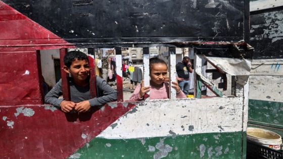 وزير أسبق يحمل “تخاذل العرب” مسؤولية الإبادة في غزة